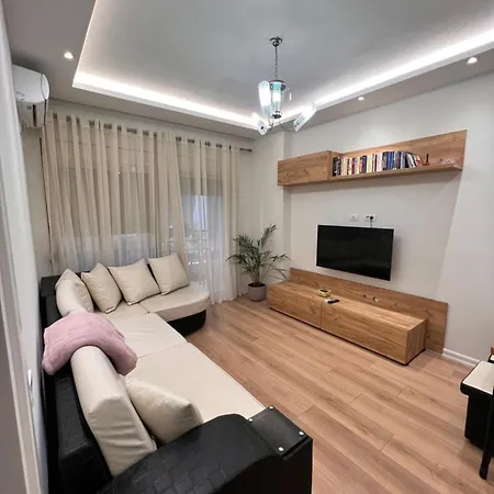 Tirana Modern One Bedroom Apartment Kashari Exterior photo